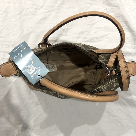 🦋NINE WEST organized natural color handbag w/crossbody strap size9x6 NWT - Picture 9 of 13